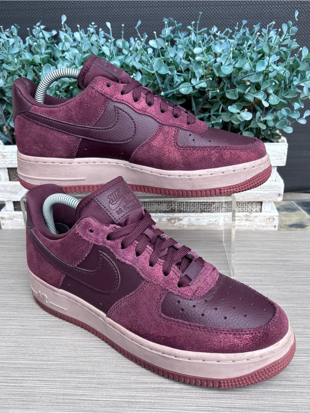 NIKE Air Force 1 Low '07 Premium Shoes